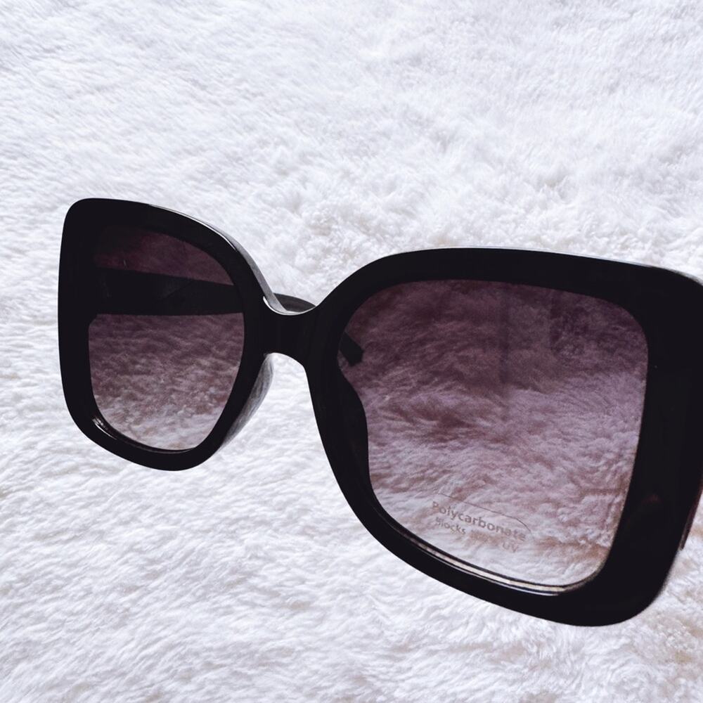 Eva Gloss Black Square-Framed Sunglasses - Picture 3 of 13